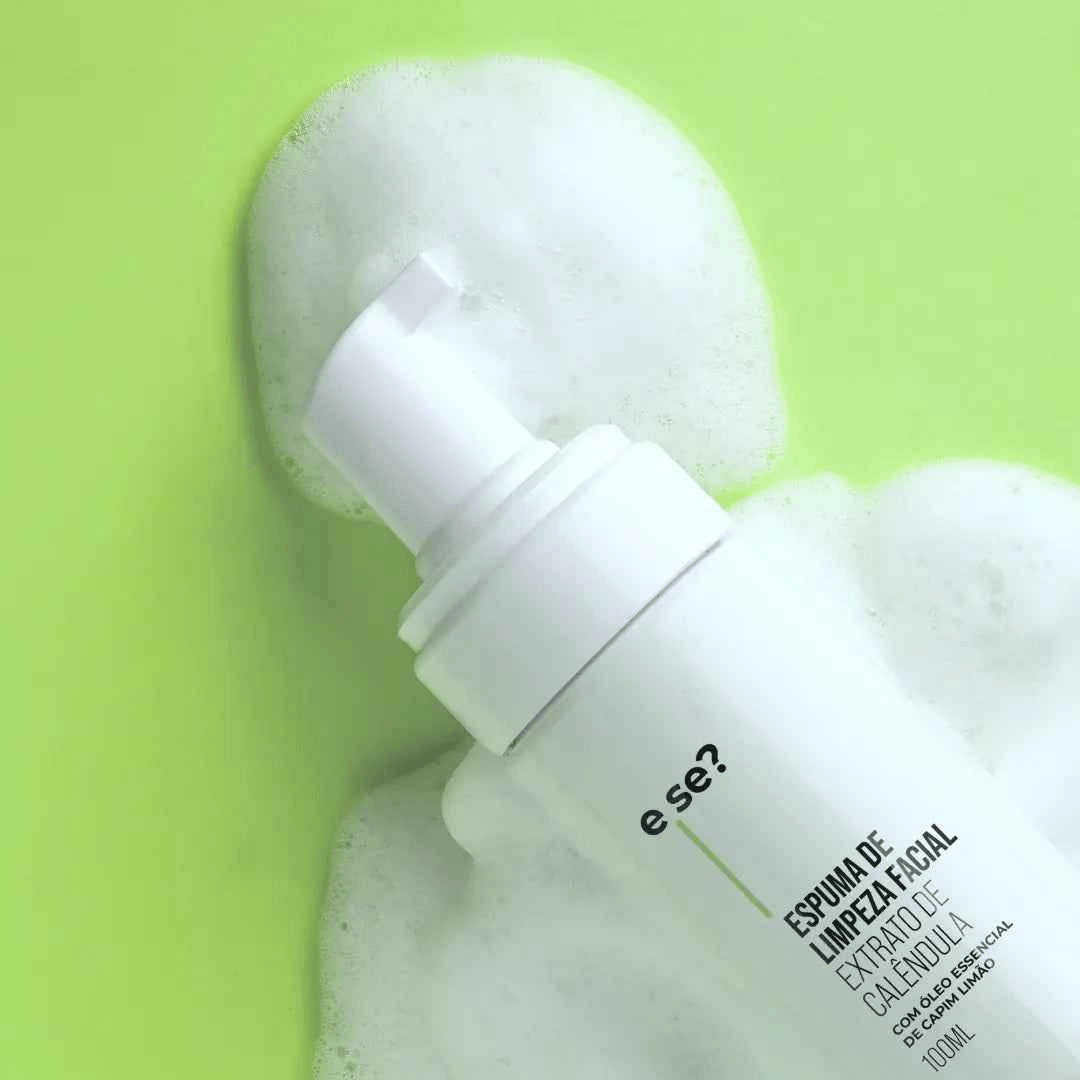 Espuma de Limpeza Facial E Se? Cosméticos — limpeza suave com hidratação para uso diário 100ml